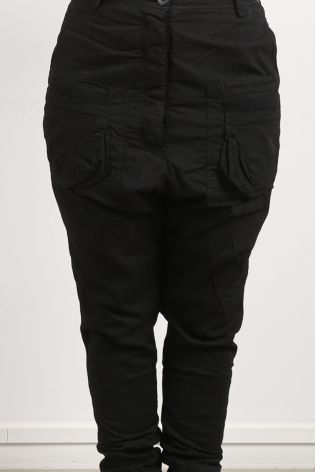 rundholz dip - Pants with pockets and long trouser legs black